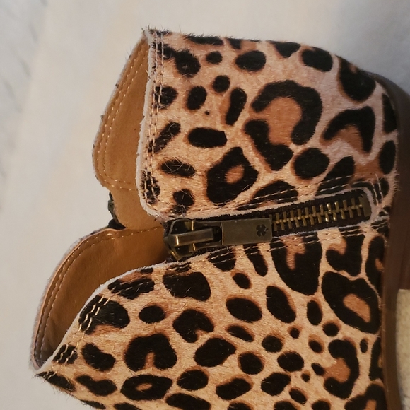 Booties - Picture 3 of 4